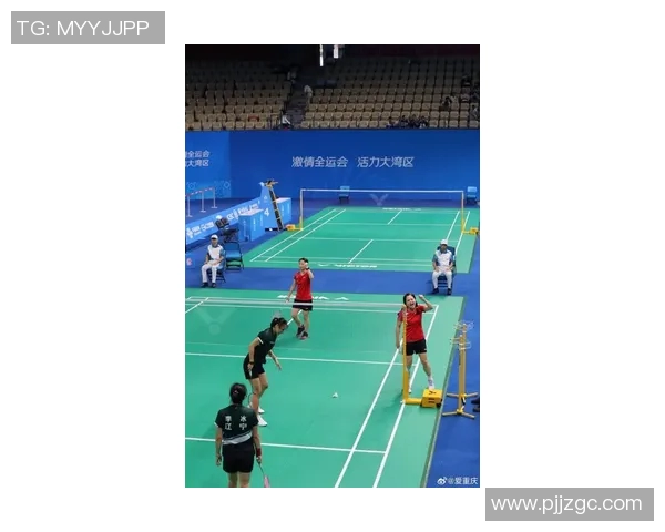 重庆羽毛球队在全运会积分榜上以53分稳居第一名展现强劲实力